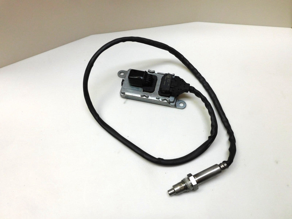 CUMMINS NB1500 NOX NITROGEN OXIDE SENSOR SNS0152D 5WK9 A3C00895500-03 4326868