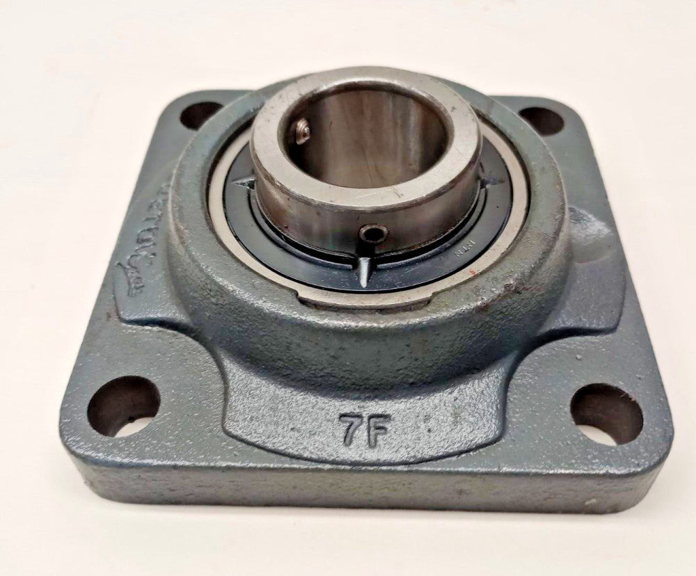 Boston Gear 7F 1 1/4 Flange Ball Bearing 4-bolt 1.25 bore UC207/7FUC207