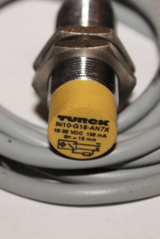 TURCK NI10 G18 AN7X 10-30 VDC Proximity Sensor 