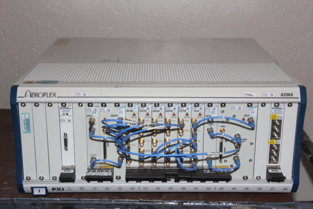 AEROFLEX 82565 18-Slot PXI Chassis with 12 Modules