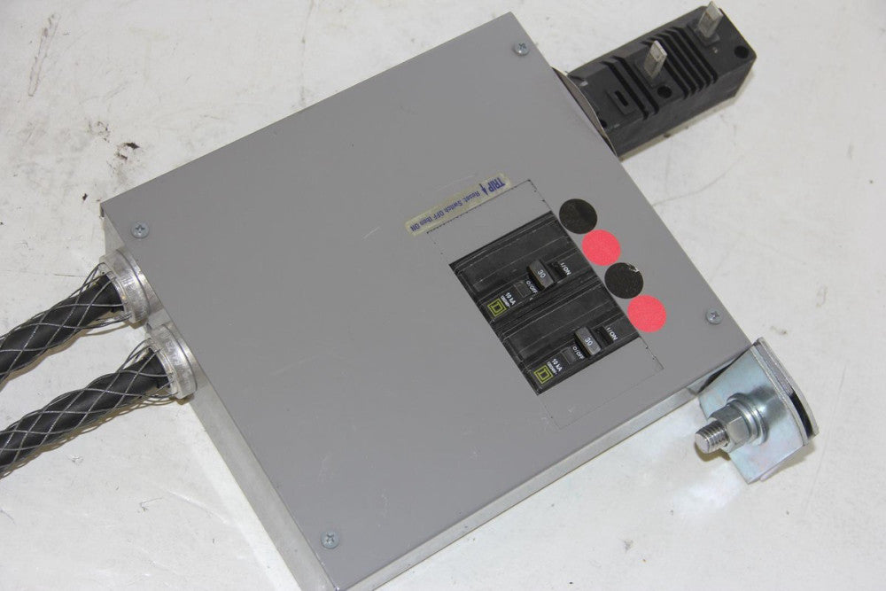 STARLINE CBMDC400E28-4-(2)L630C-4 208V 30A Busway Tap Box