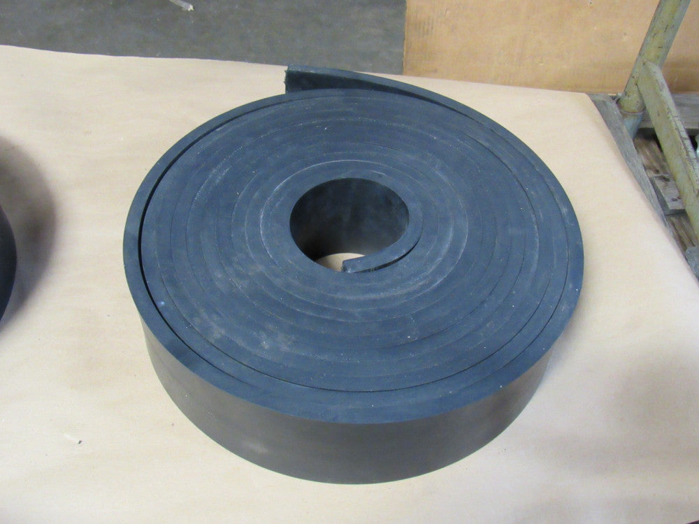 NEW NO NAME BLACK RUBBER NEOPRENE BELT BELTING ROLL 30' FT 4"W 1/2"TH