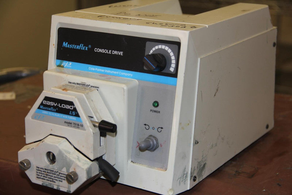 COLE-PARMER 7520-40 Console Drive with Easy-Load 7518-10 Pump Head