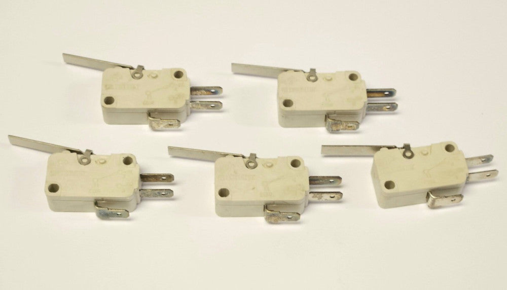LOT OF 5 CHERRY 23-04 Micro Switch 3 AMP KWECOACF 1/10 HP 125 VAC-250 VAC NO NC