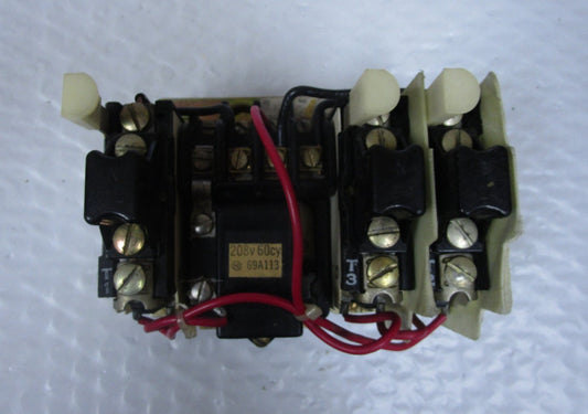 ALLEN BRADLEY 709-TAH MOTOR STARTER SZ 00 208V COIL w/HEATERS