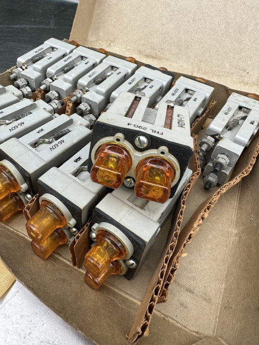 Pack of 12 Bussman FHL29G Fuse Holder Light Indicator 46-60V 30A New NOS