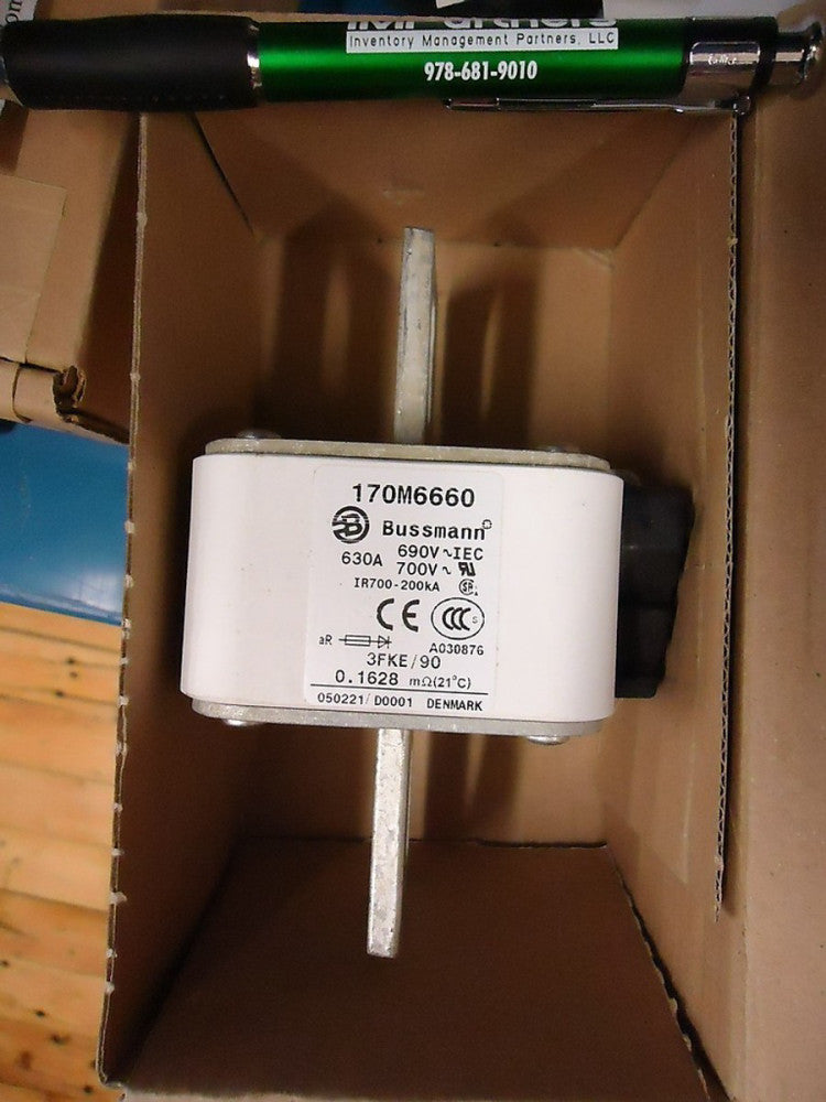 Cooper Bussmann 170M6660 Square Body Fuse 630A 700V. Brand New!
