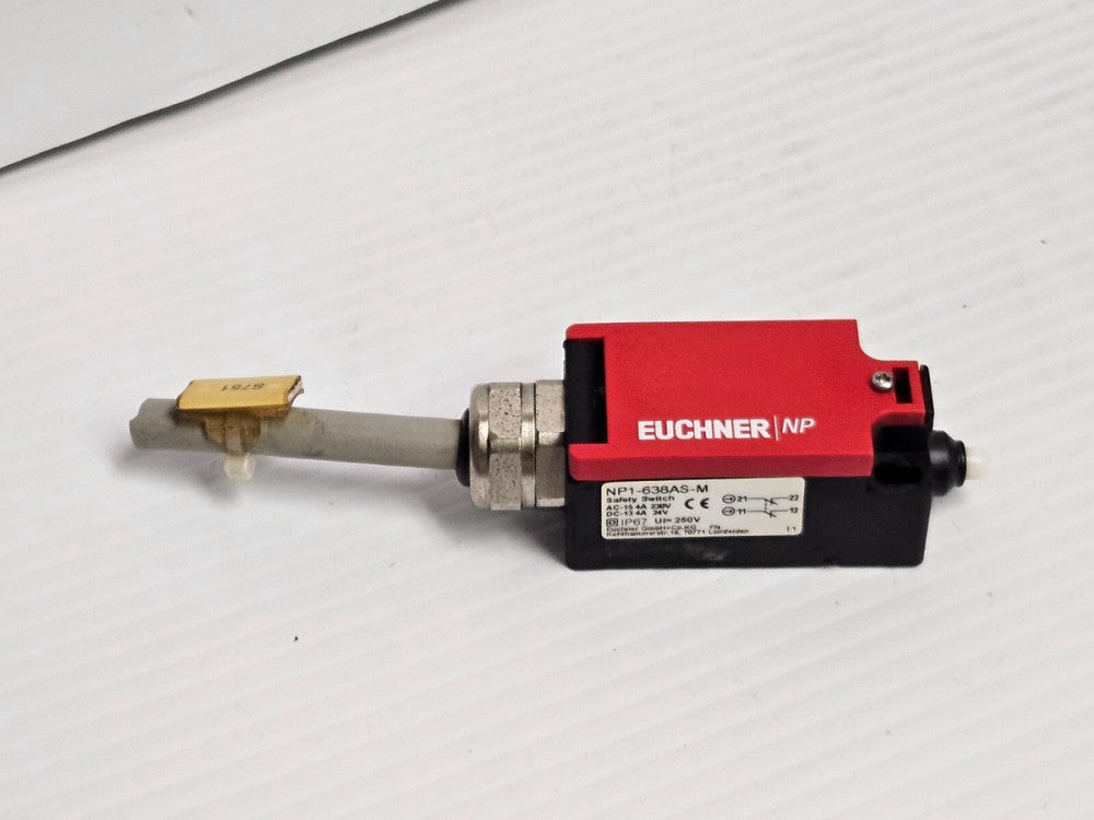 EUCHNER SAFETY SWITCH NP1-638AS-M - USED