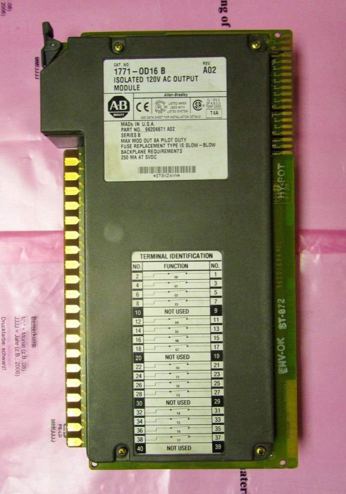 ALLEN BRADLEY 1771 OD16 Series B Rev A02 Isolated 120V AC Ouput Module 1771 0D16