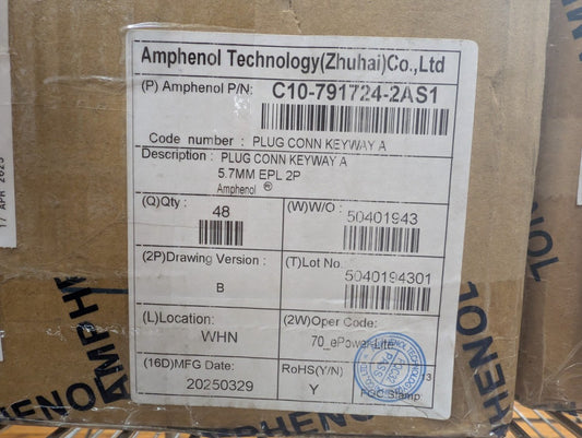 New, Amphenol, C10-791724-2AS1, PLUG CONN KEYWAY A