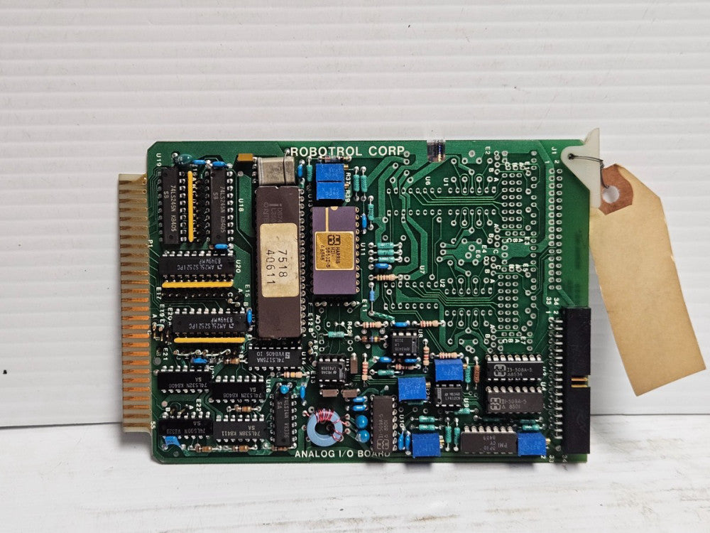 Robotrol Corp Analog I/O Input/Output Board 2020223 Used