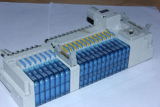 SMC SJ2460T-5NCZF-C4 X12 SJ2160T-5NCZF-C4 X7 Multi-Valve Assembly