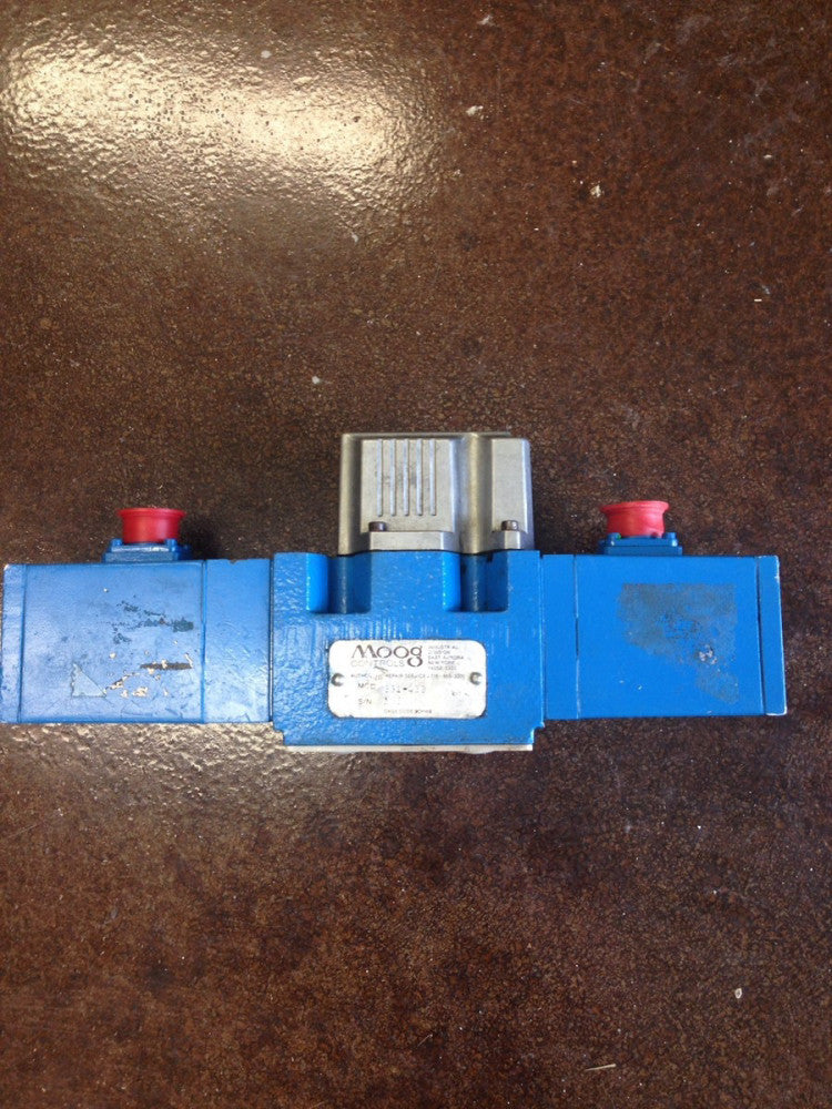 Moog Controls Model 651-439 Hydraulic Valve
