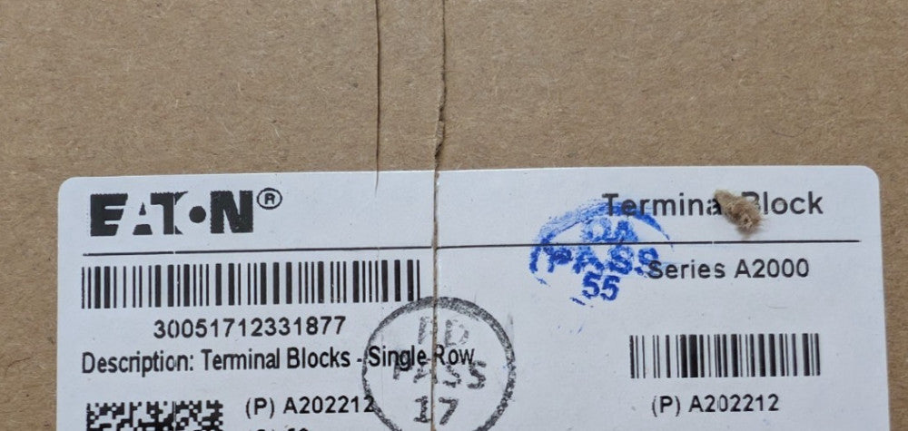 New, Eaton, A202212, CONN BARRIER STRP 12CIRC 0.375 INCH - Lot of 2pcs