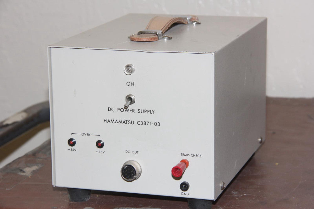 HAMAMATSU C3871-03 15VDC DC Power Supply 115VAC Input