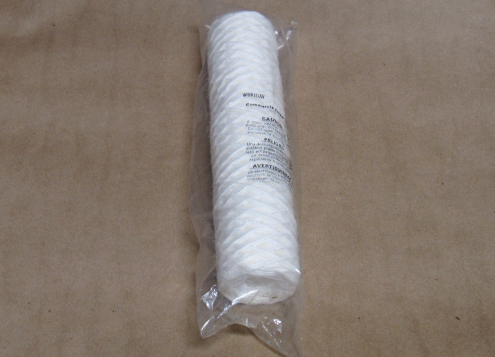 NEW LOT OF 26 NO NAME HIGH COMMERCIAL WATER FILTER ELEMENT W8R10AV