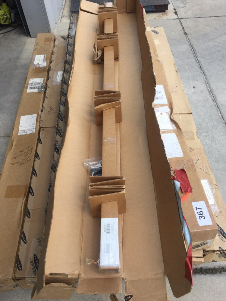 Banner MSXLHDE7212Y 72" Long Range Emitter. 68975