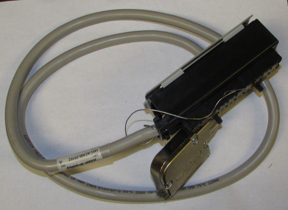Allen Bradley 1492 ACABLE010Z Series A 1756 Input Output Cable