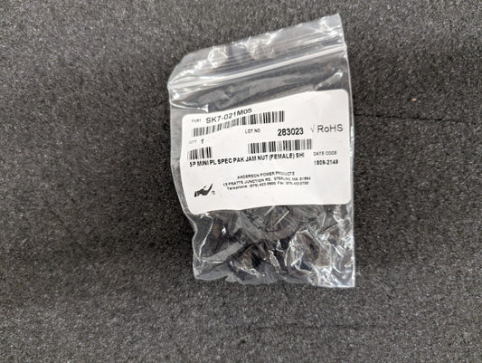 New, Anderson Power, SK7-021M05, CONN PLG HSG FMALE 5POS PNL MT - Lot of 2pcs