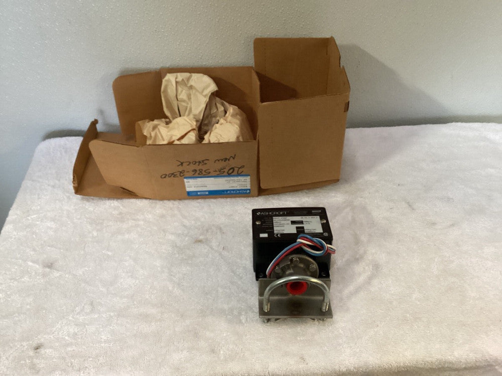 Ashcroft 200 PSI Pressure Switch B422T XTM07