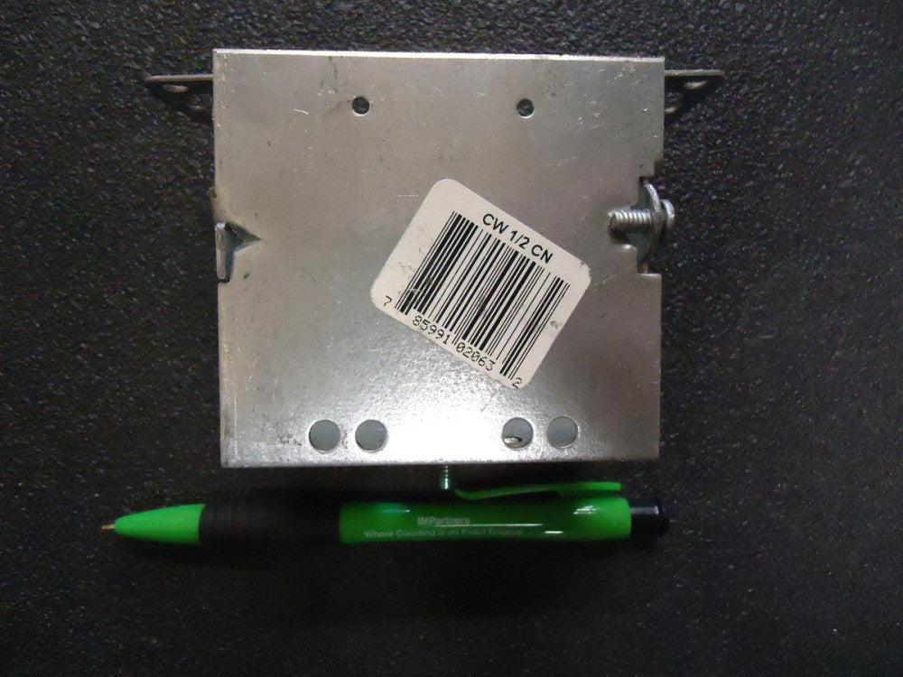 T&B CW 1/2 CN Metal work switch box, 3" x 2" x 2-3/4 ", 14 cuin. Brand  New!