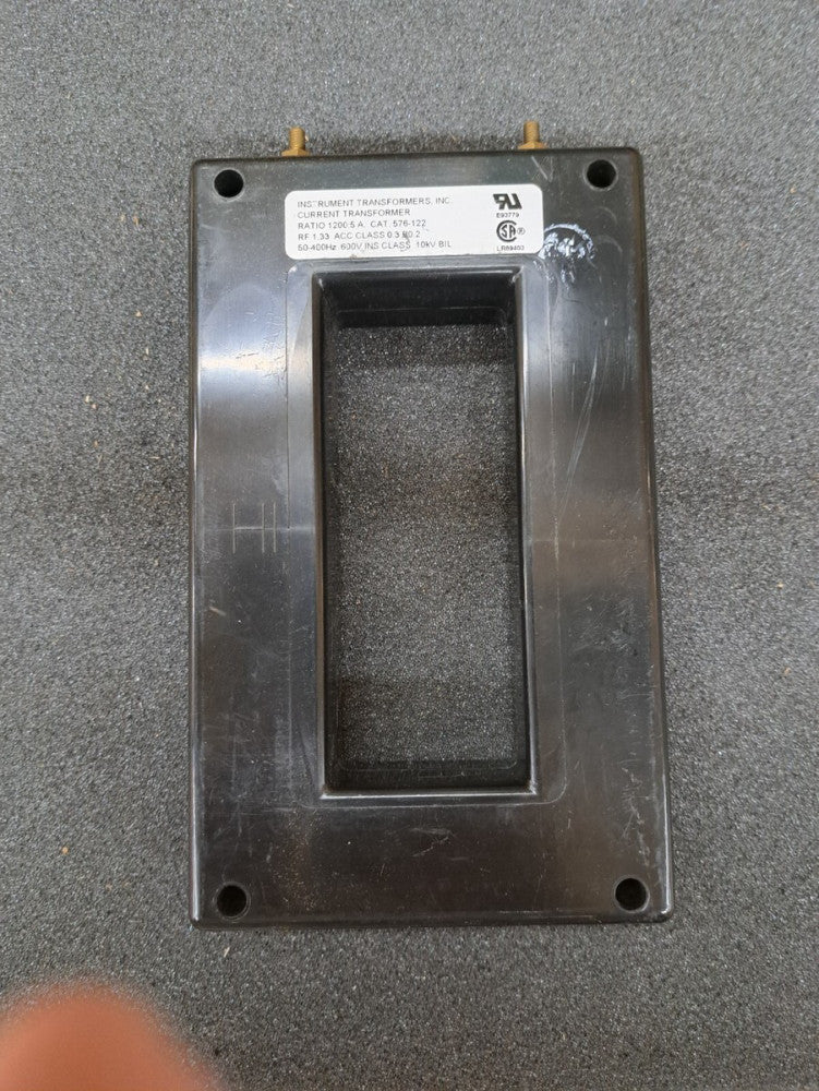 New, GE, 576-122, Current Transformer 1200:5A 600V 50-400HZ