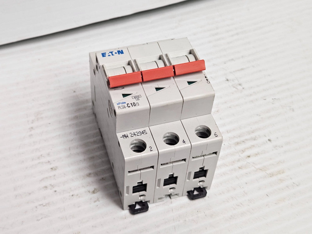 EATON XPOLE CIRCUIT BREAKER PLS6-C10/3 PLS6-C10/3-MW 10 A AMP 3P 3 POLE