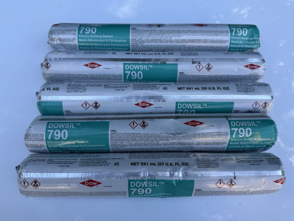 Lot of 5 - Dowsil 790 Building Sealant Silicone BRONZE 20 oz Sausage EXP 1/2026