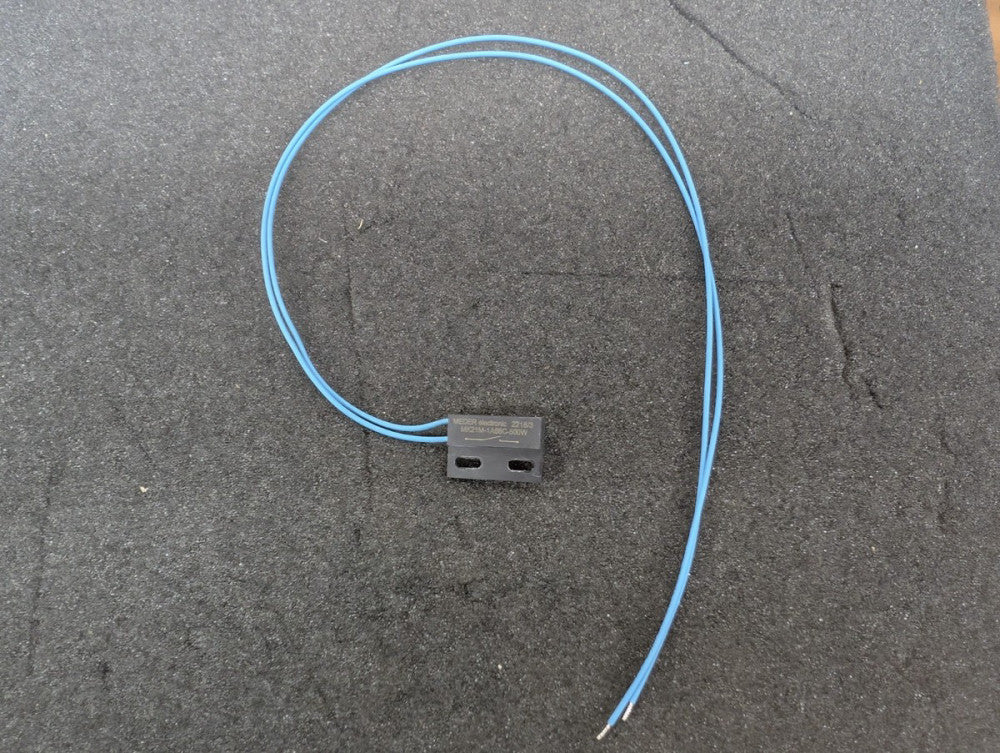 New, Standex Meder, MK21M-1A66C-500W, SENSOR REED SW SPST-NO W LEADS -  Lot of 2