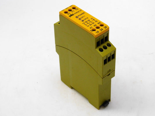 PILZ PNOZ X1 24VAC/DC 3 n/o 1n/c SAFETY RELAY 774300 24VAC/DC 2,0VA 2,0W 50/60Hz