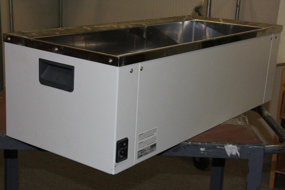 JULABO PURA 30 18-99.9°C 36-Liter Capacity Water Bath