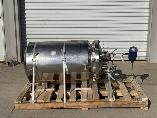 Brighton Reactor . 20" dia. 36" long. 316L SS. (49.7 Gallons?)