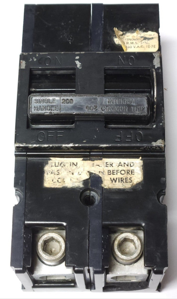 GTE SYLVANIA QFP2200 2 Pole 200 AMP QFP24 Type QFP Circuit Breaker ZINSCO CHALLE