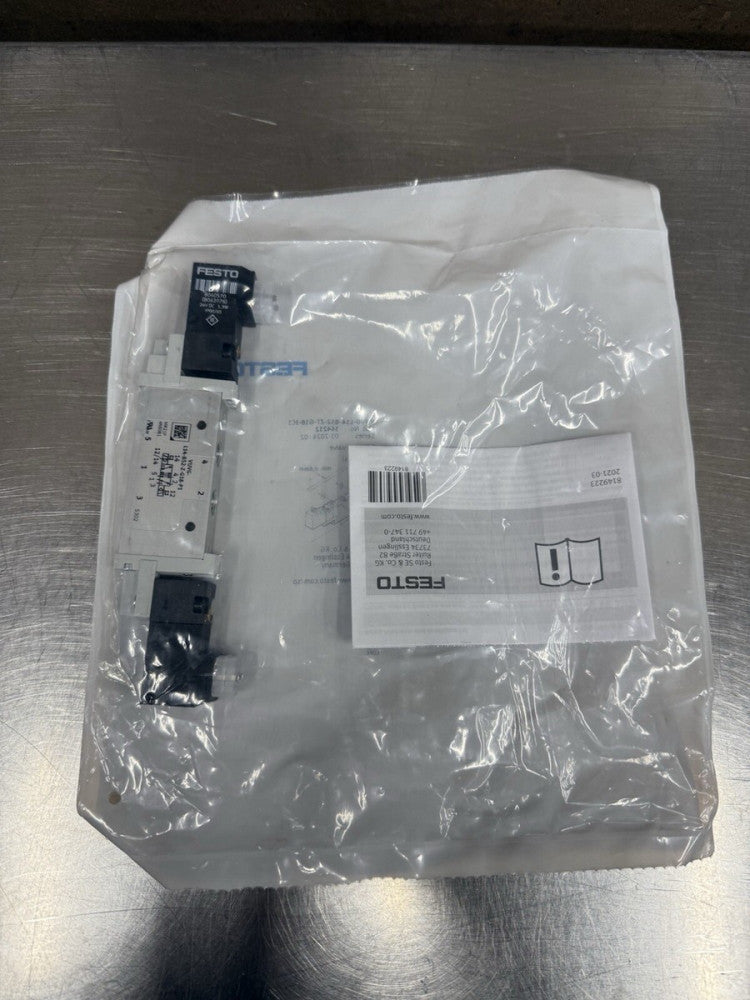 NEW Festo VUVG-L14-B52-ZT-G18-1C1 Air Solenoid Valve 564212
