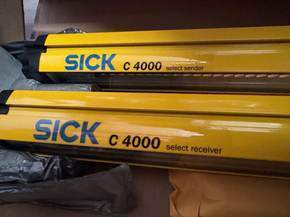 Sick C4000 Light Curtain Sender & Receiver Set XC40P-0603A0A0AAA0