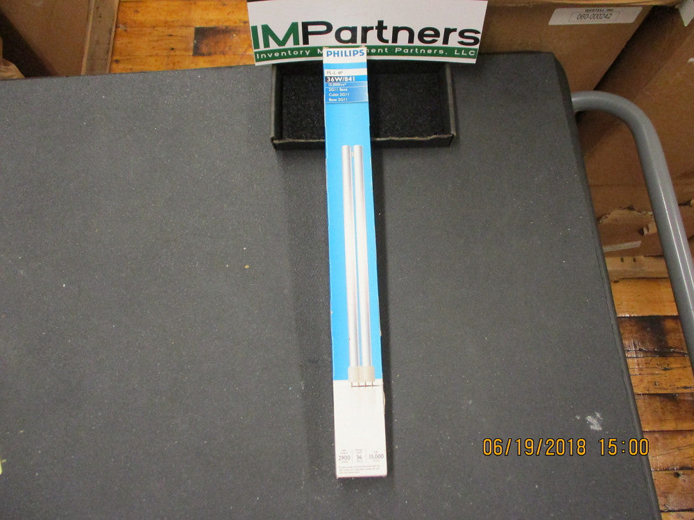 34513 Philips 36W CFL 2G11 BASE 4100K BRAND NEW! LOT OF 6