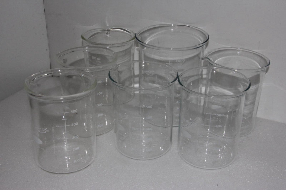 Lot of 12 VWR ASSORTED BEAKERS 600ml 400ml 1000ml