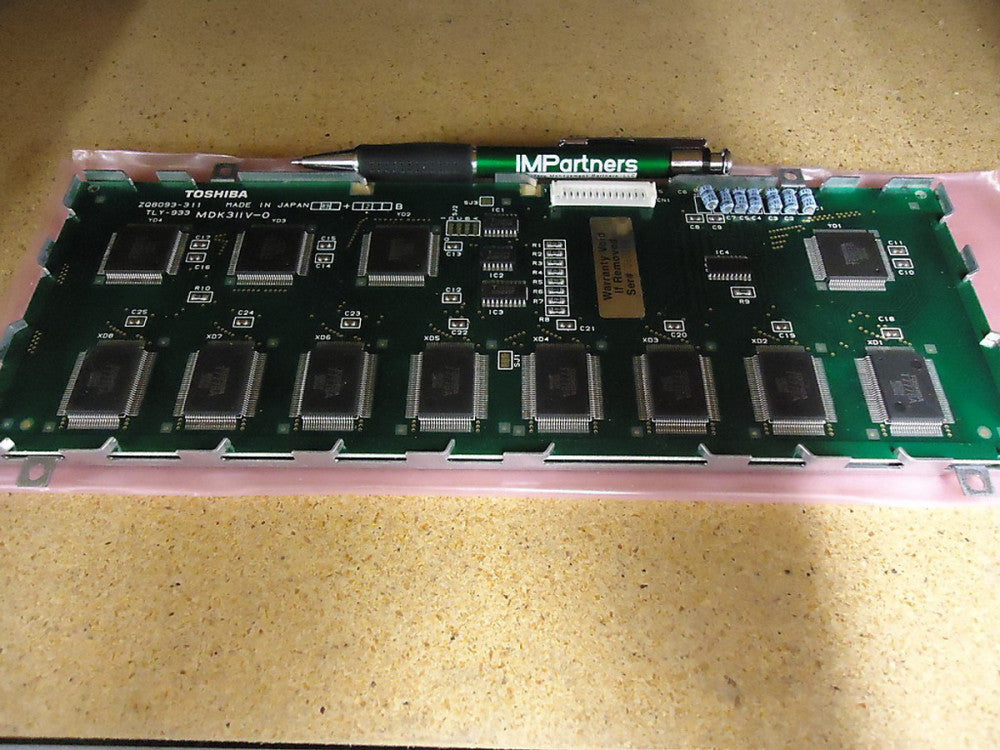 Toshiba ZQ8093-311 TLY-933 LCD. Brand New!