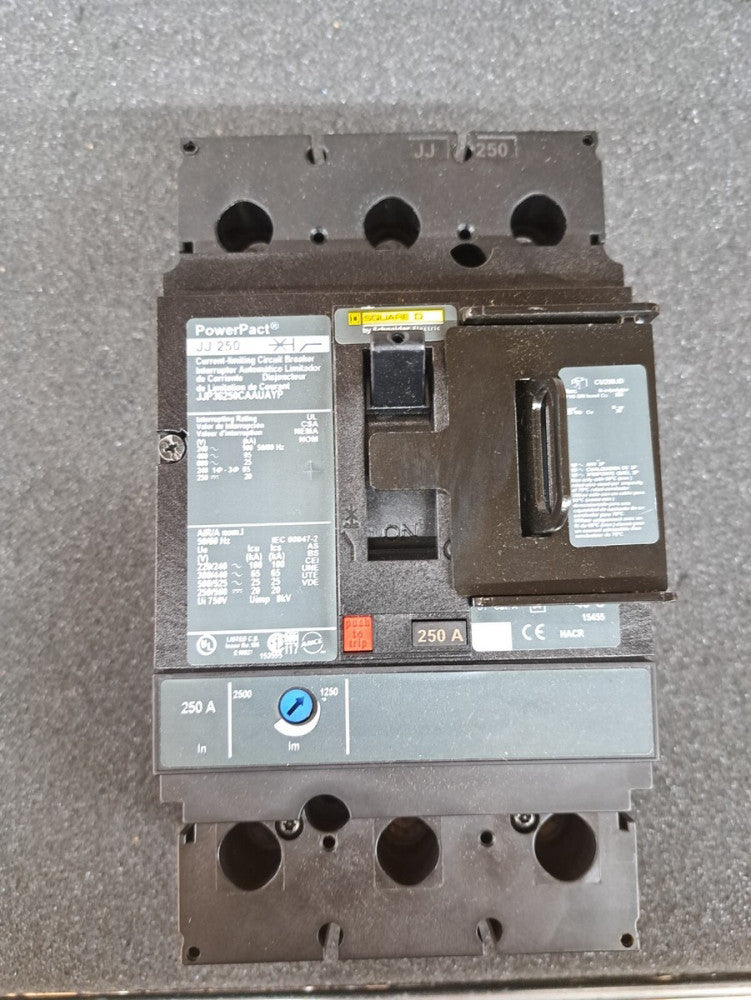 New, Square D, JJP36250CAAUAYP, JJ 250 Amp PowerPact Circuit Breaker