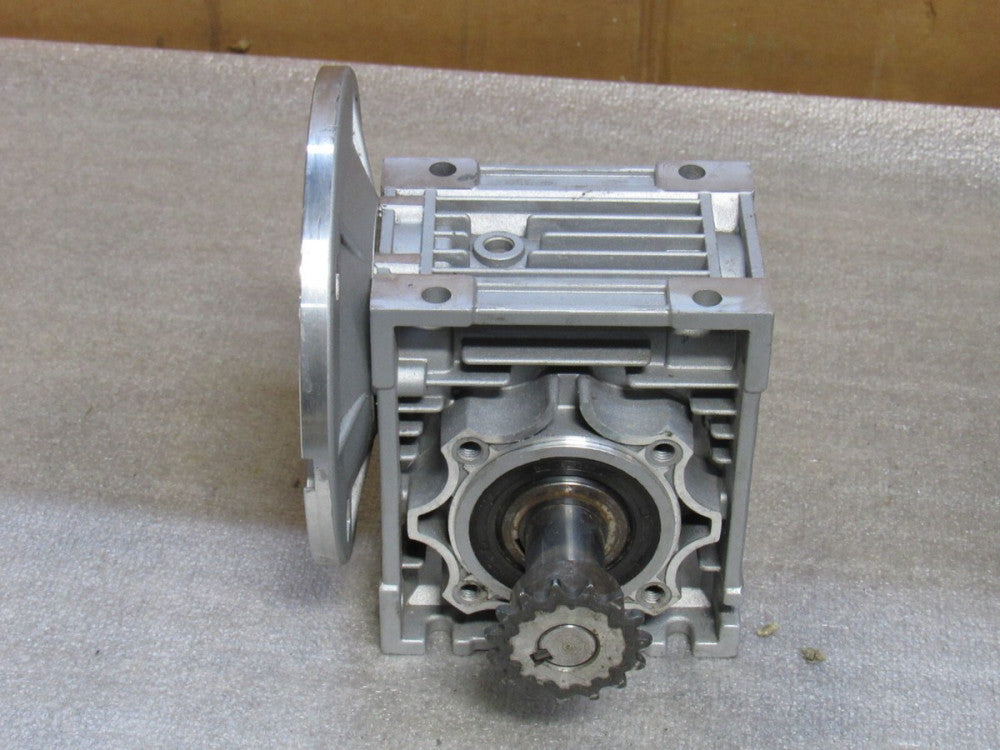 SHINWE WORM GEAR SPEED REDUCER FO50 1:20 RATIO 71B5 INPUT - USED