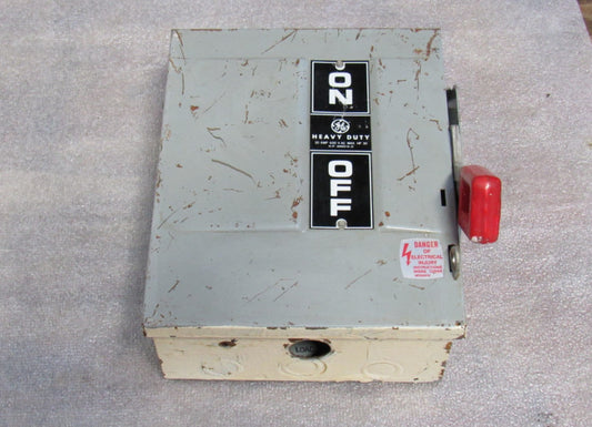 GE THN3361 Non-Fusible Heavy Duty Safety Switch Mod 4 30 A Amp 600Vac 250Vdc