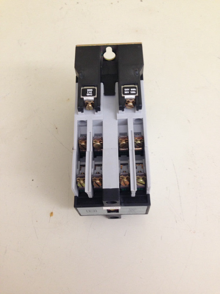 Square D 8501X080 industrial control relay