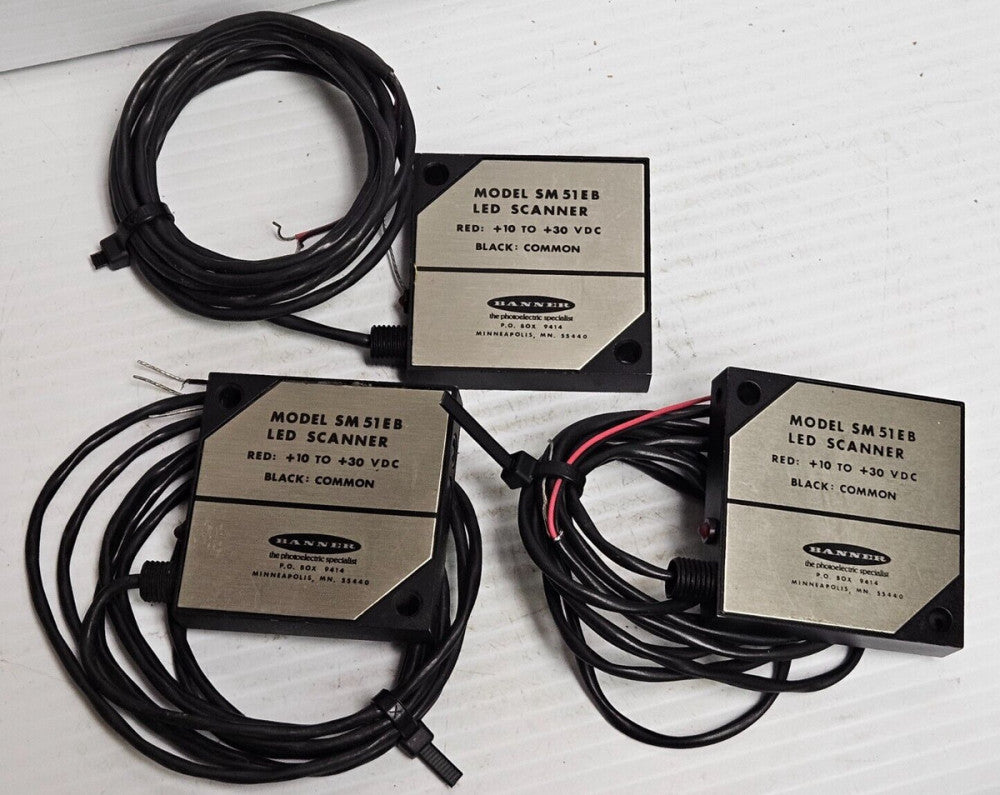 LOT OF 3 BANNER LED SCANNER SM51EB - USED