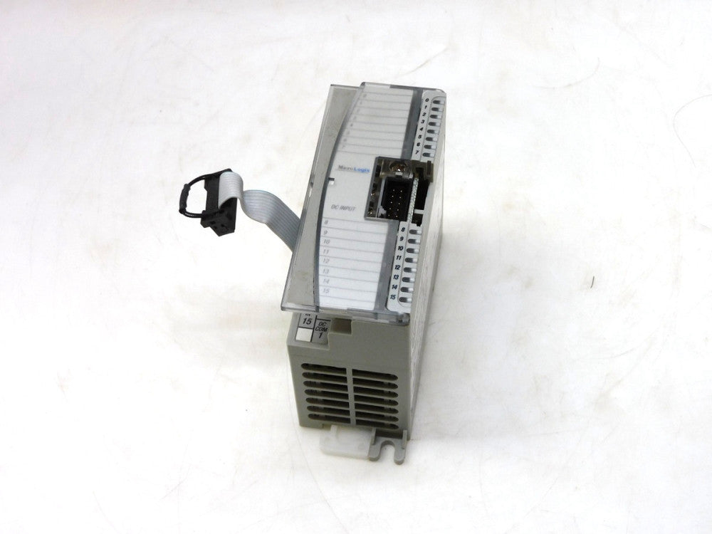 ALLEN BRADLEY 1762-IQ16 SER B REV A MICROLOGIX 16PT 24VDC SINK/SOURCE INPUT