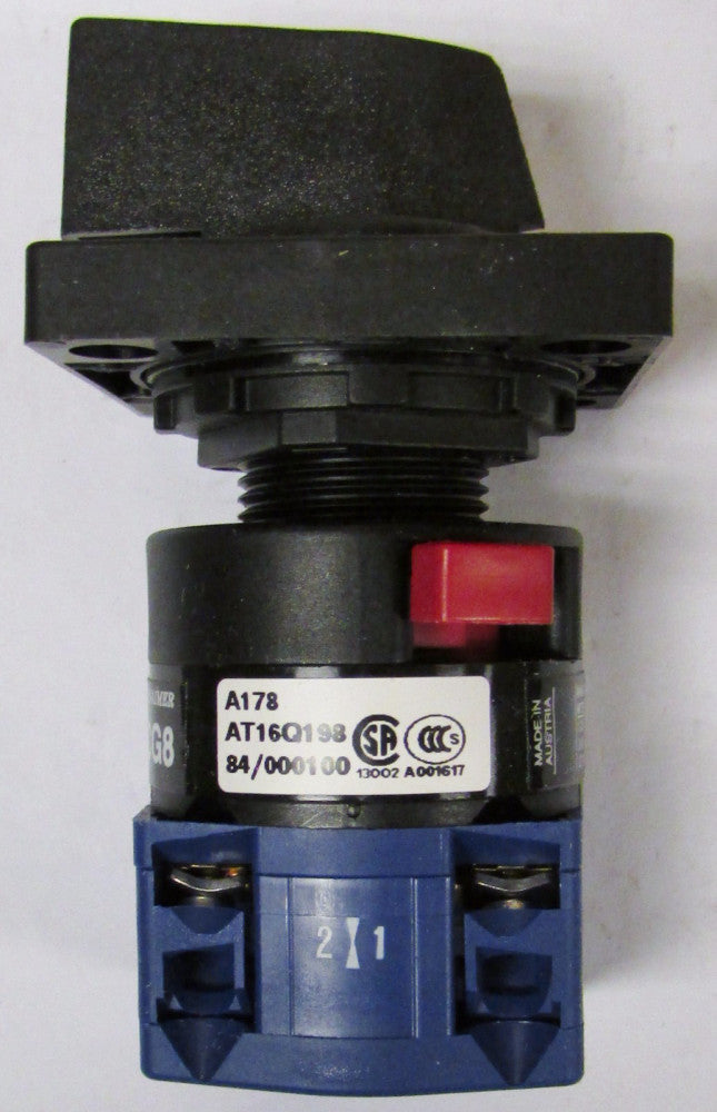 KRAUS & NAIMER AT16Q19884 100 Maintained + Momentary Selector Switch