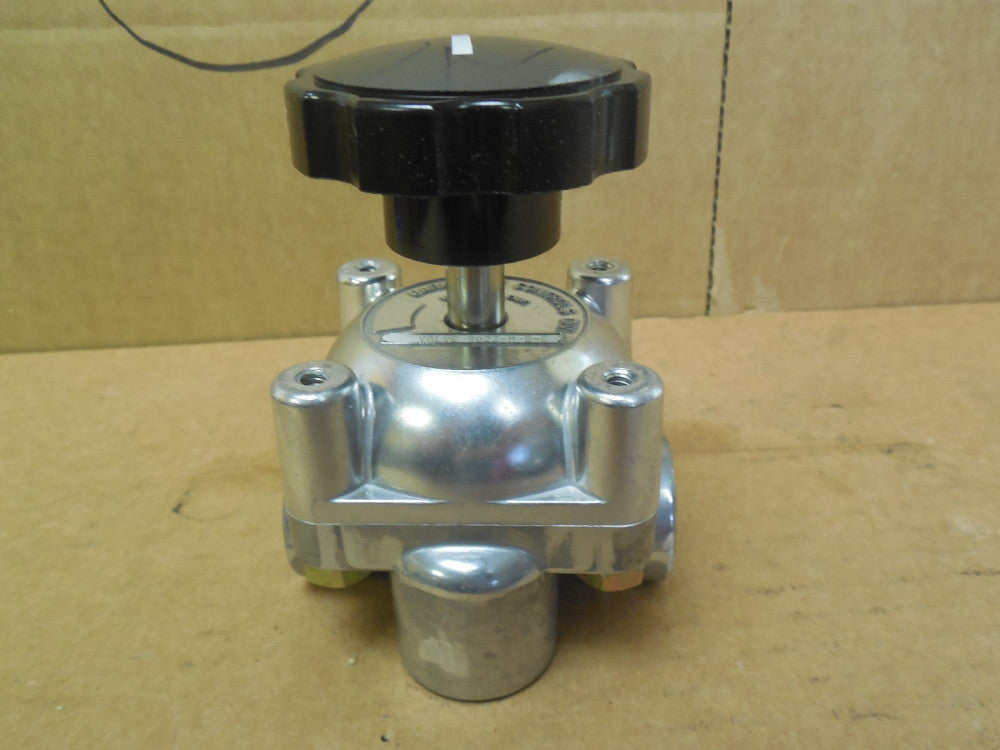 Barksdale Valve 9023-M-B-E 9023MBE 250 PSI 1/2" NPT New