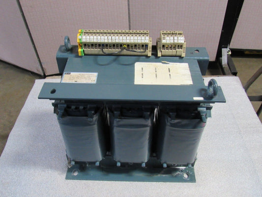 GE Fanuc Transformer DS7,0 LX80L-0002-0029 7,0 Kva 380/400/420/460/575V P 210V S