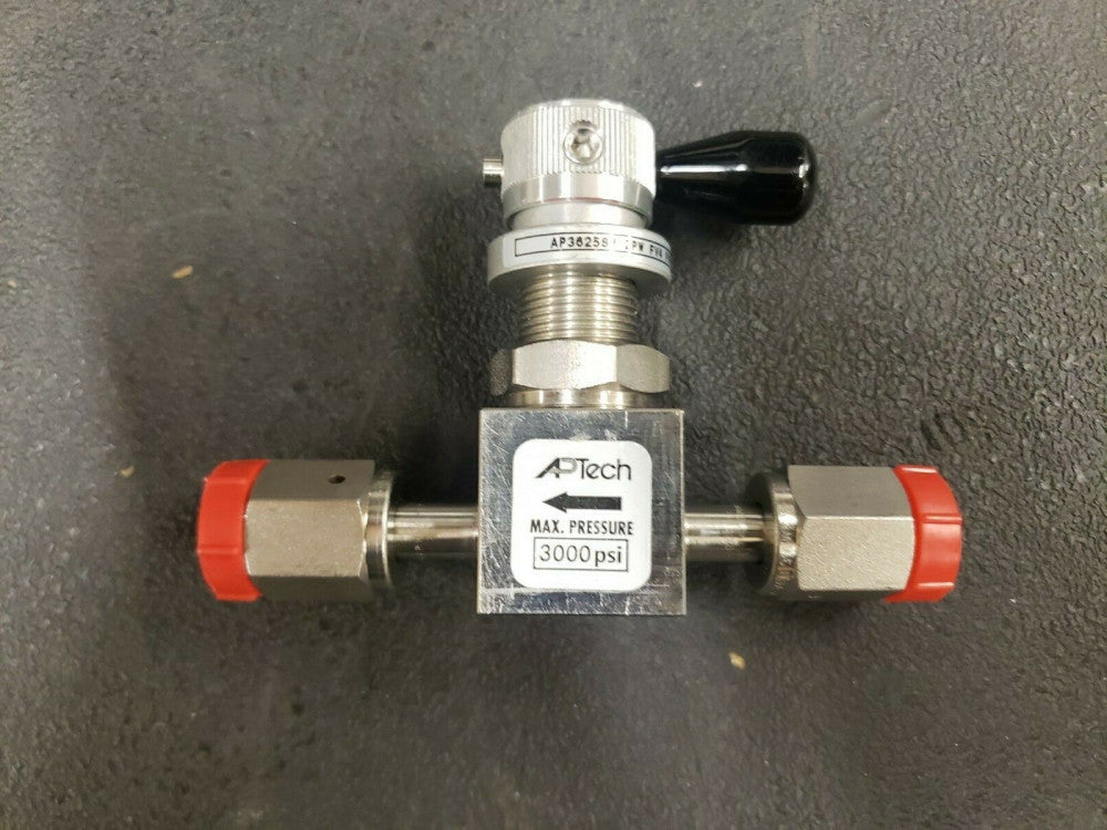 NEW, SMC, AP3625SM 2PW FV4 FV4, Valve, man oper, SS, 2 port, 3000PSIG, 1/4" 