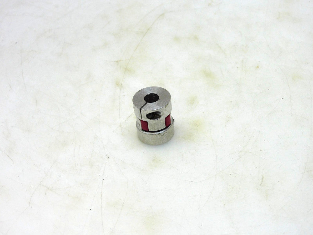 NO NAME 2-JAW ALUMINUM FLEXIBLE SPIDER STEPPER MOTOR COUPLING 6MM X 8MM ID