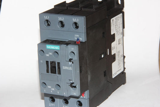 SIEMENS 3RT2035-1AM20 S2 3-Pole 208VAC Power Contactor